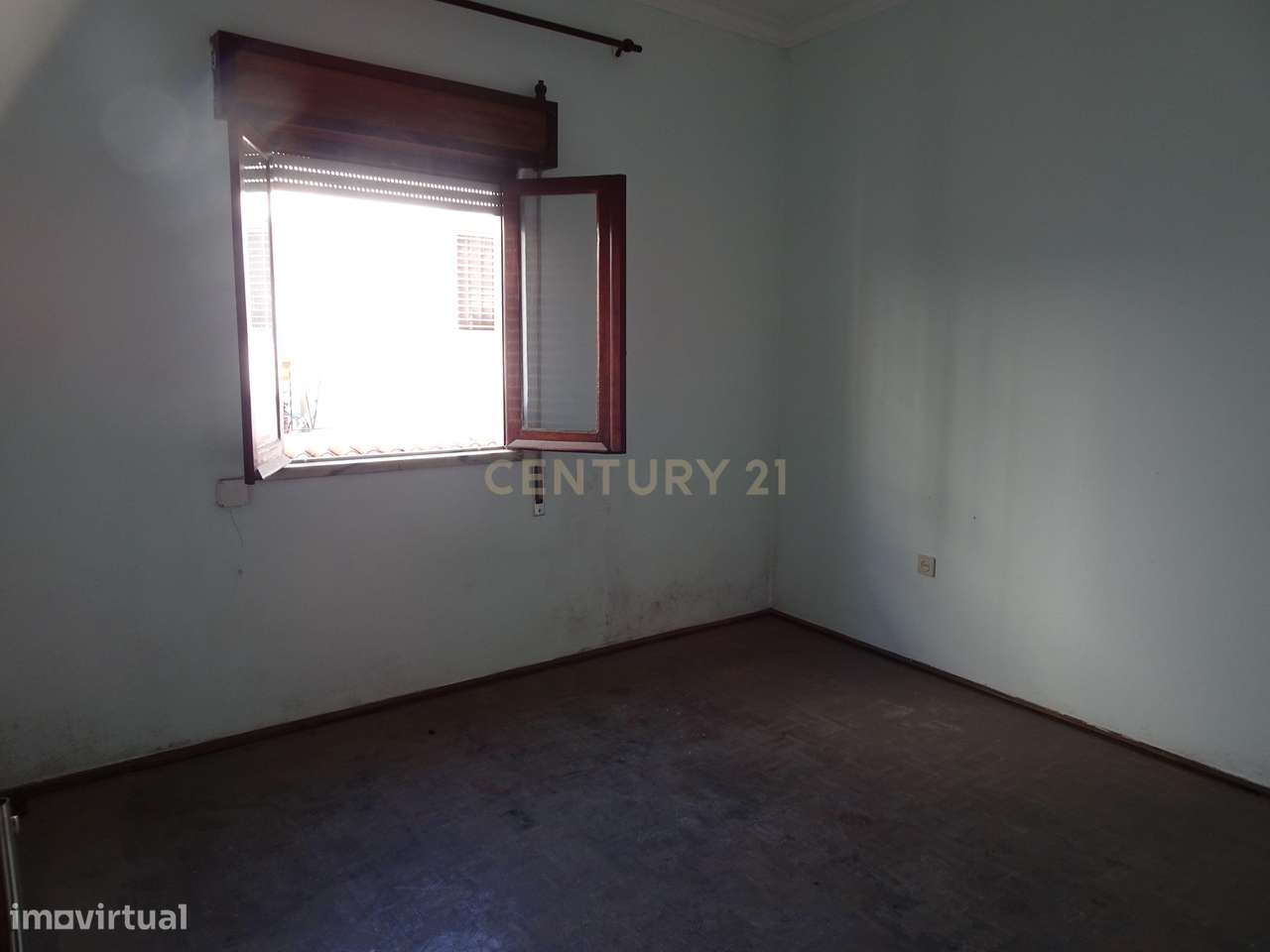 Prédio em São João da Talha, Loures-9