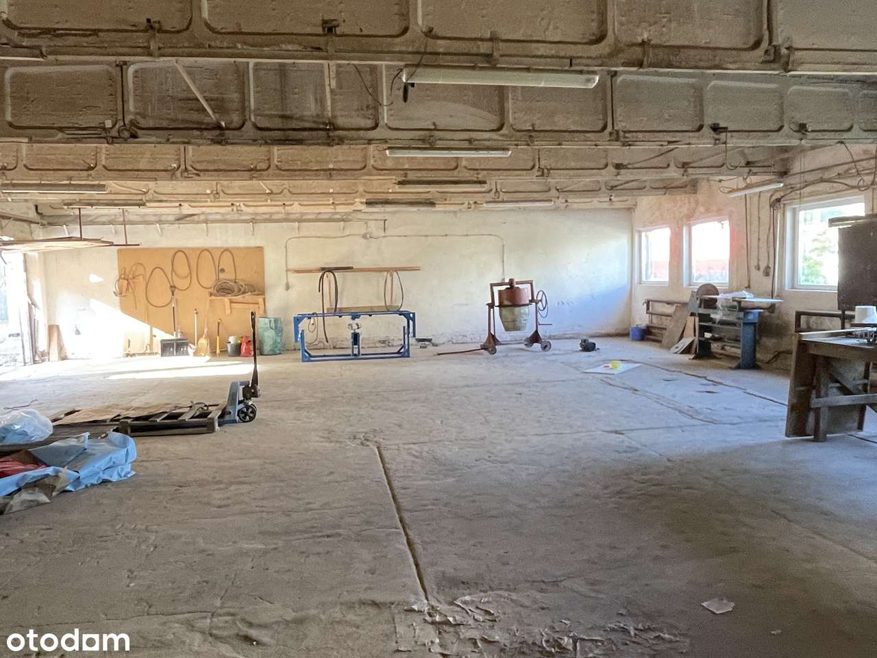 Hala murowana ogrzewana 200 m2 teren przemysłowy - Pełny obrazek: 2/11