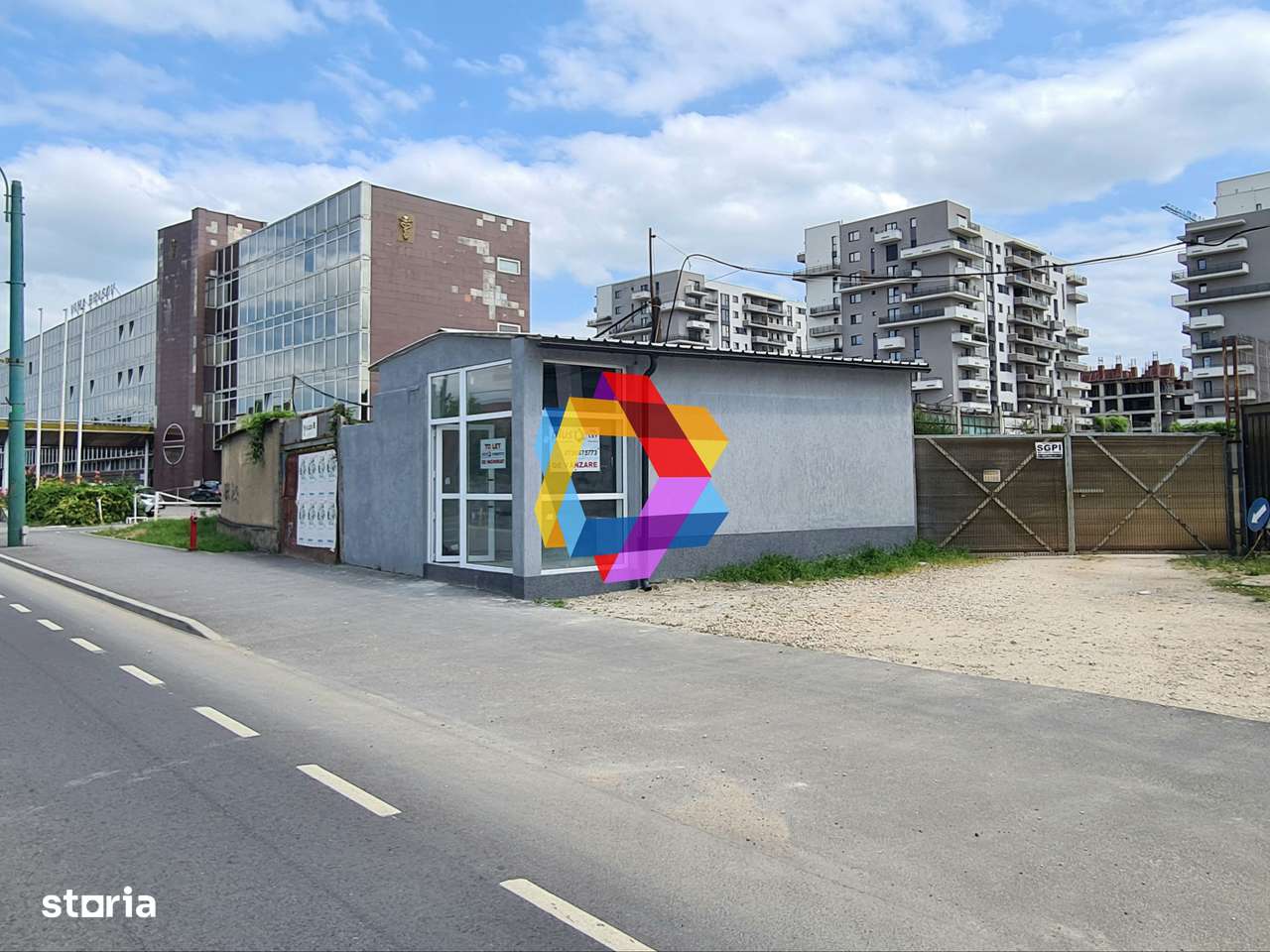 Birouri de închiriat Brasov - 28 mp # spatii-comerciale-brasov.ro - Imagine principală: 4/6