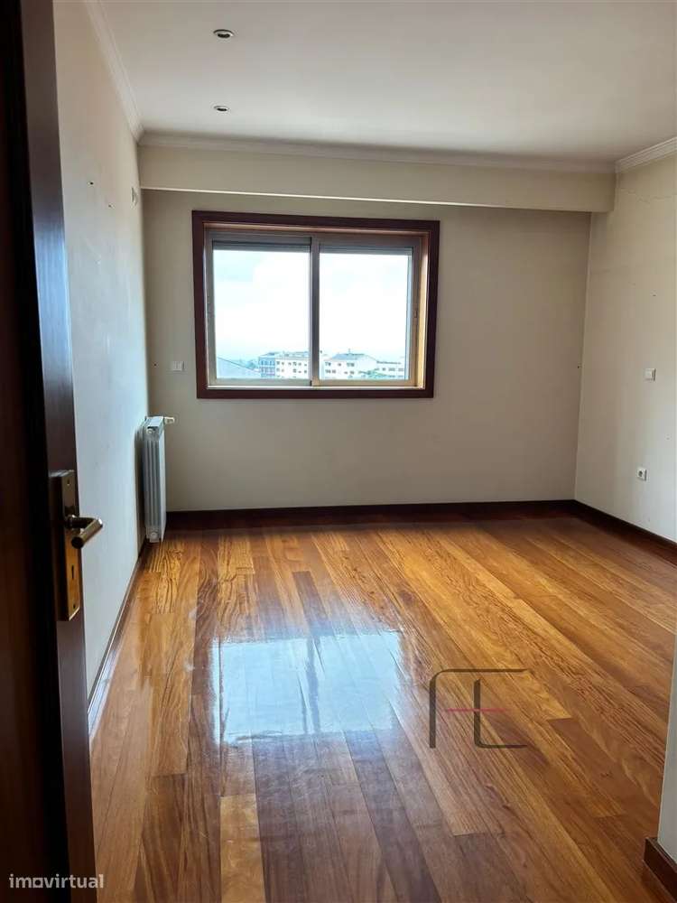 Apartamento T3 + 1 em Santo Ovídio, Porto, Vila Nova de Gaia-12