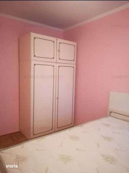 Baba Novac, rond, vand apartament 3 camere
