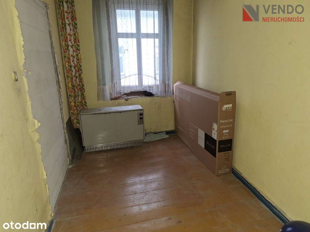 Kamienica w centrum Pobiedzisk-2