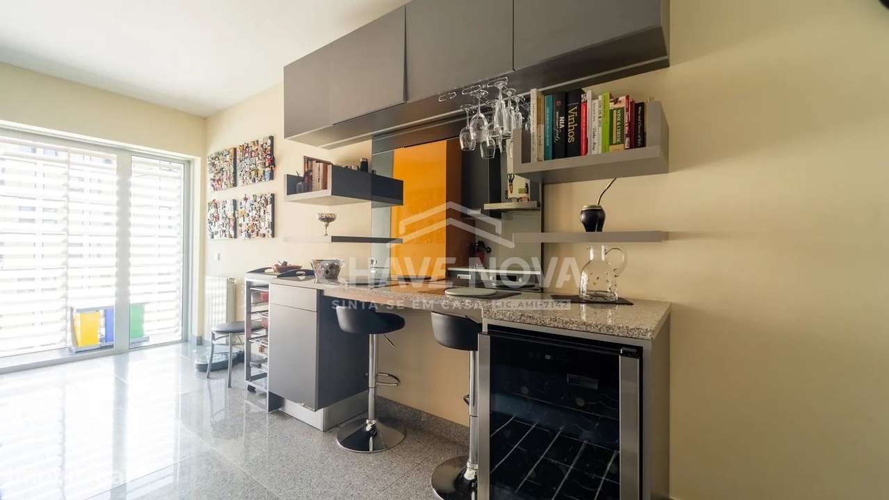 PS - Excelente Apartamento T3 em prédio Lake Towers, Vila Nova de Gaia-13