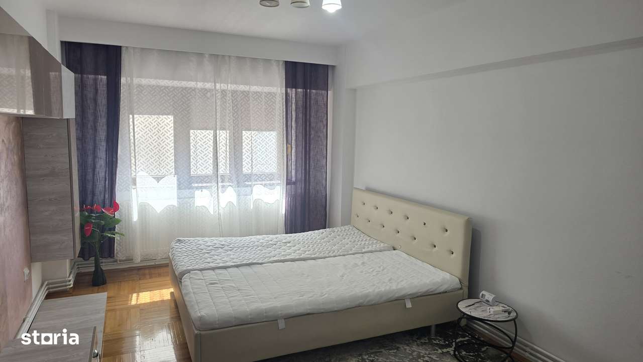 Vand apartament cu o camera in Deva, zona Marasti, etaj 1,-1