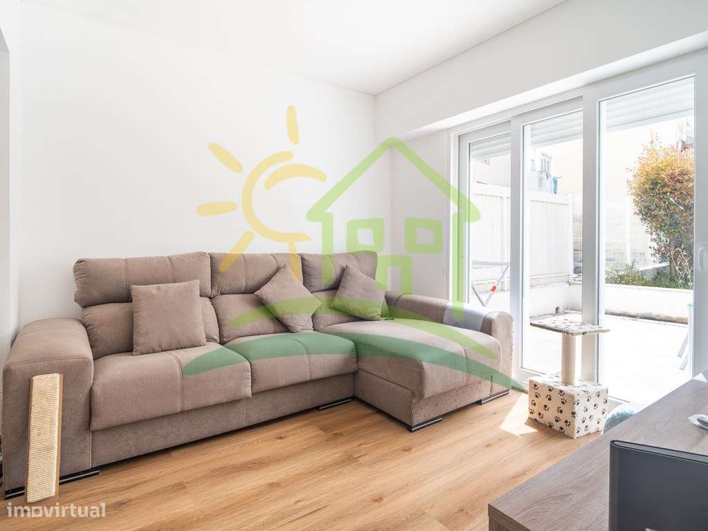 Apartamento T1 Tot. Remodelado Olival Basto Terraço 80m2-16