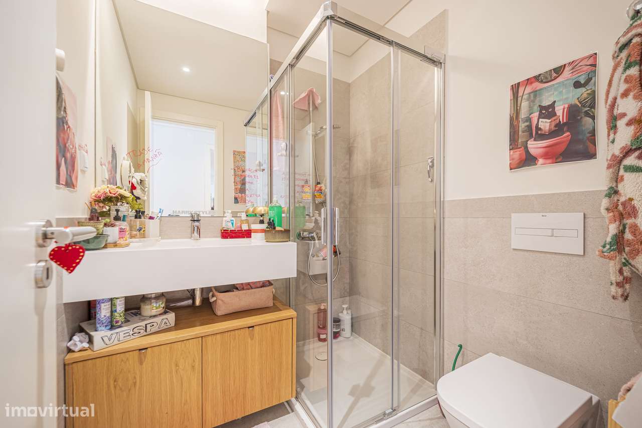 T4 | 183 m² | Miraflores | Vistas Monsanto + Rio-20