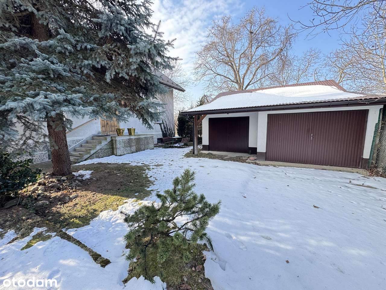 Przestronny dom z użytkowym poddaszem i garażem-3