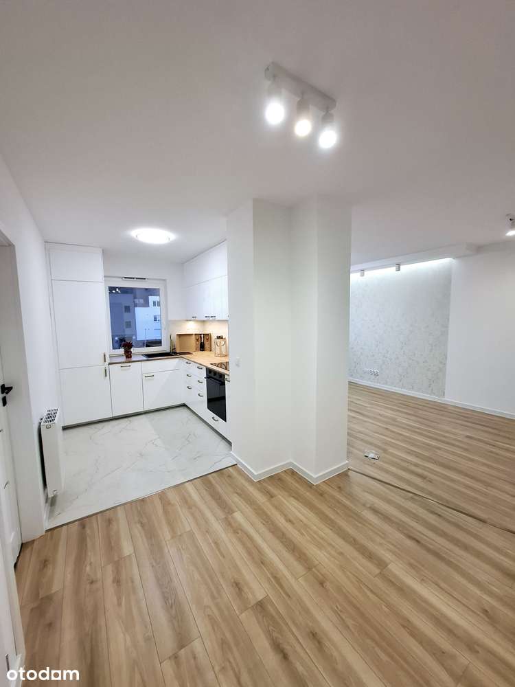 NOWE dostępne, 2 pokoje + aneks, balkon, parking, 10 min do rynku-9