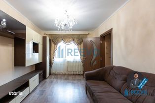 Apartament cu 3 camere de vânzare, str. Logofăt Tăutu