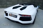 Lamborghini Aventador LP 700-4 Roadster - 7