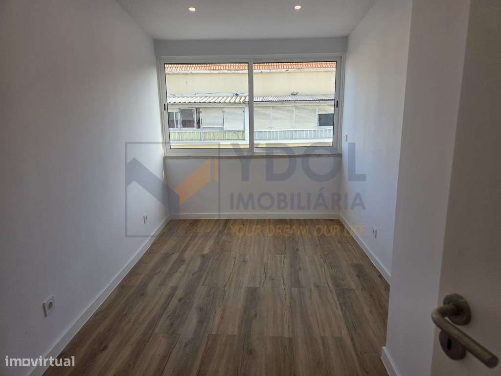 T2 Queluz - Totalmente Remodelado-5
