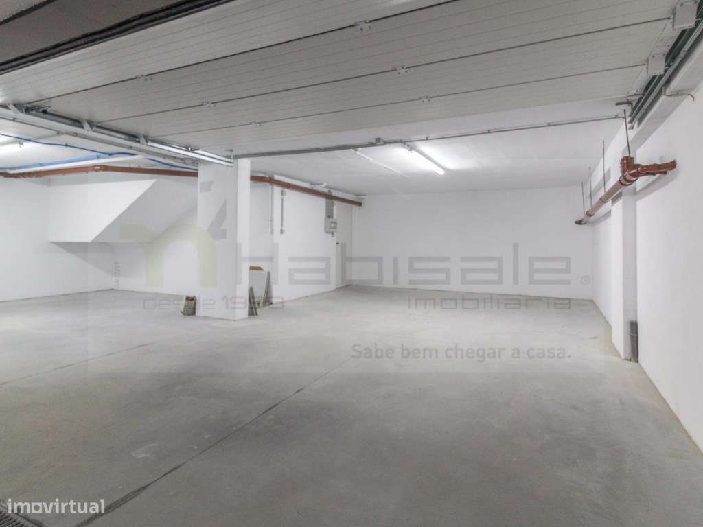 Moradia T3, situada em Areia Cascais, a curta distância da praia do...-37