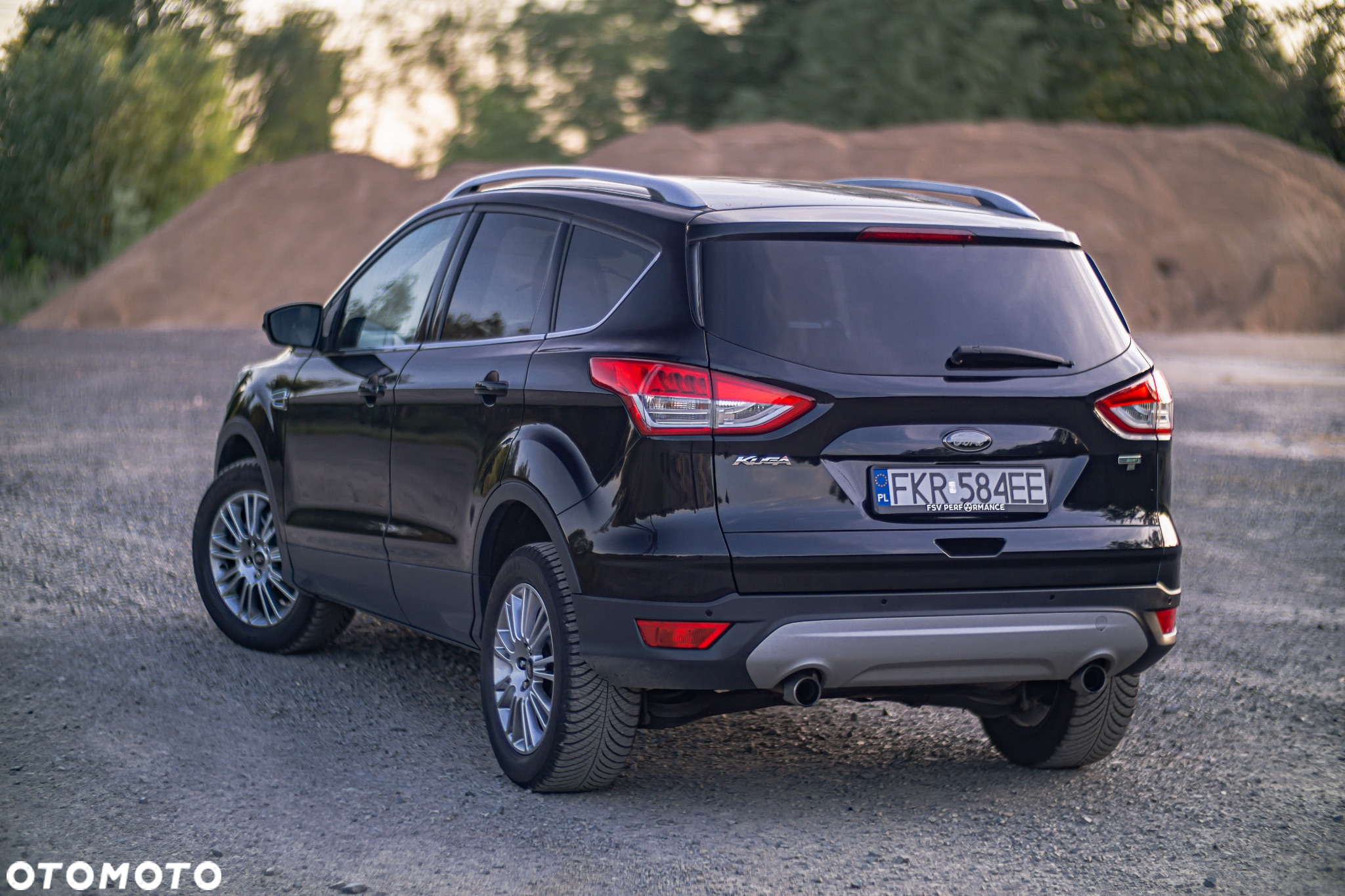 Ford Kuga 1.6 EcoBoost 2x4 Trend - 12