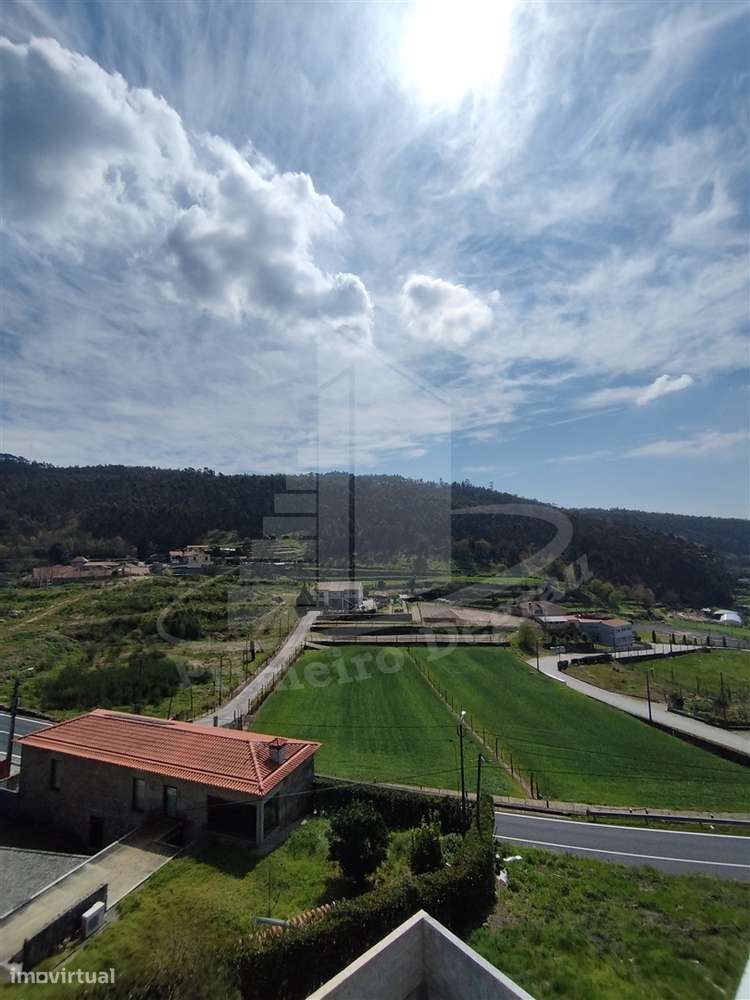 Gaveto em fase avançada de construção-37