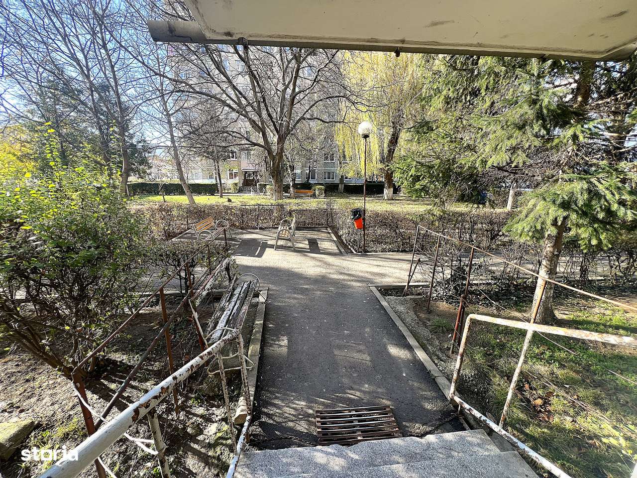 Apartament cu 3 camere-Decomandat-Priveliste panoramica-2