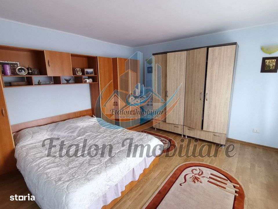 Casa zona 1 MAI, 223 utili P+1+M, 663 m teren – MERITA VAZUTA! - Imagine principală: 4/12