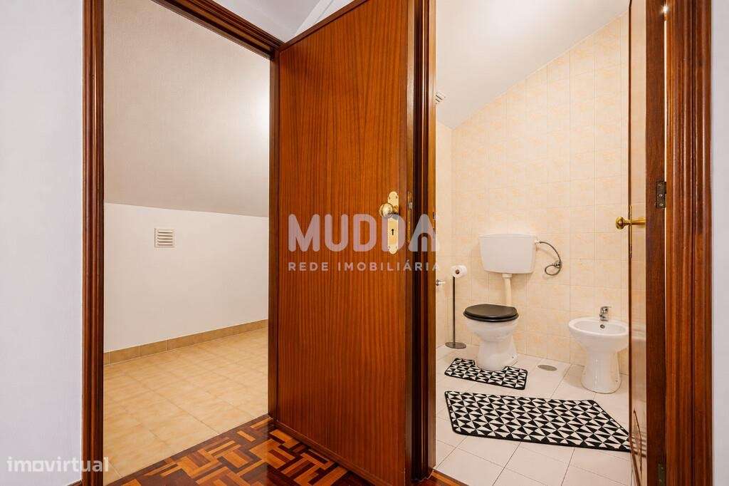 Apartamento T3 Duplex  no coração de Ovar – conforto, espaço e localiz-31