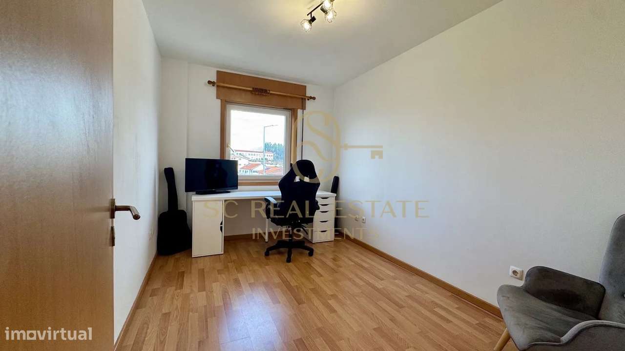 Apartamento T3, 1 suite, 3 frentes em Gandra-CESPU-15