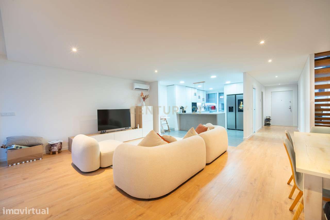 Moradia T3+1  em Alcochete a 20 Minutos de Lisboa - Grande imagem: 4/41