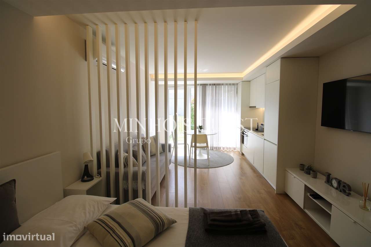 Apartamento T0 de Charme  com jardim privativo no Centro Histórico - S-1
