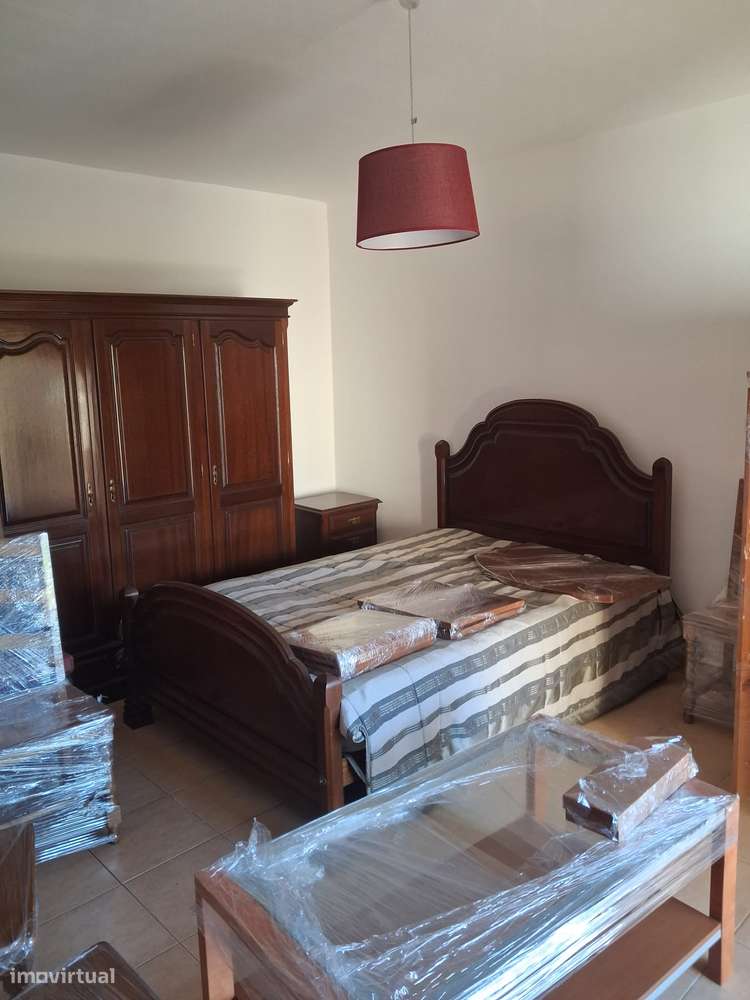 2 Moradias para Remodelação em Cernache-9