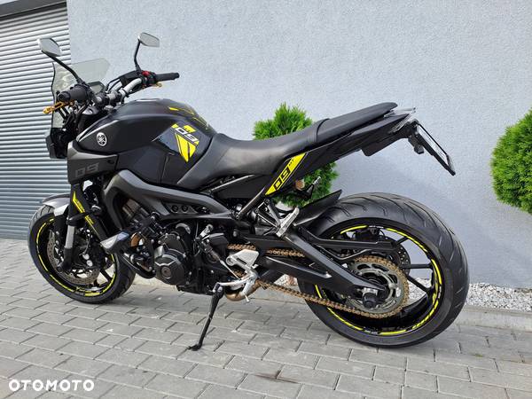 Yamaha MT - 5