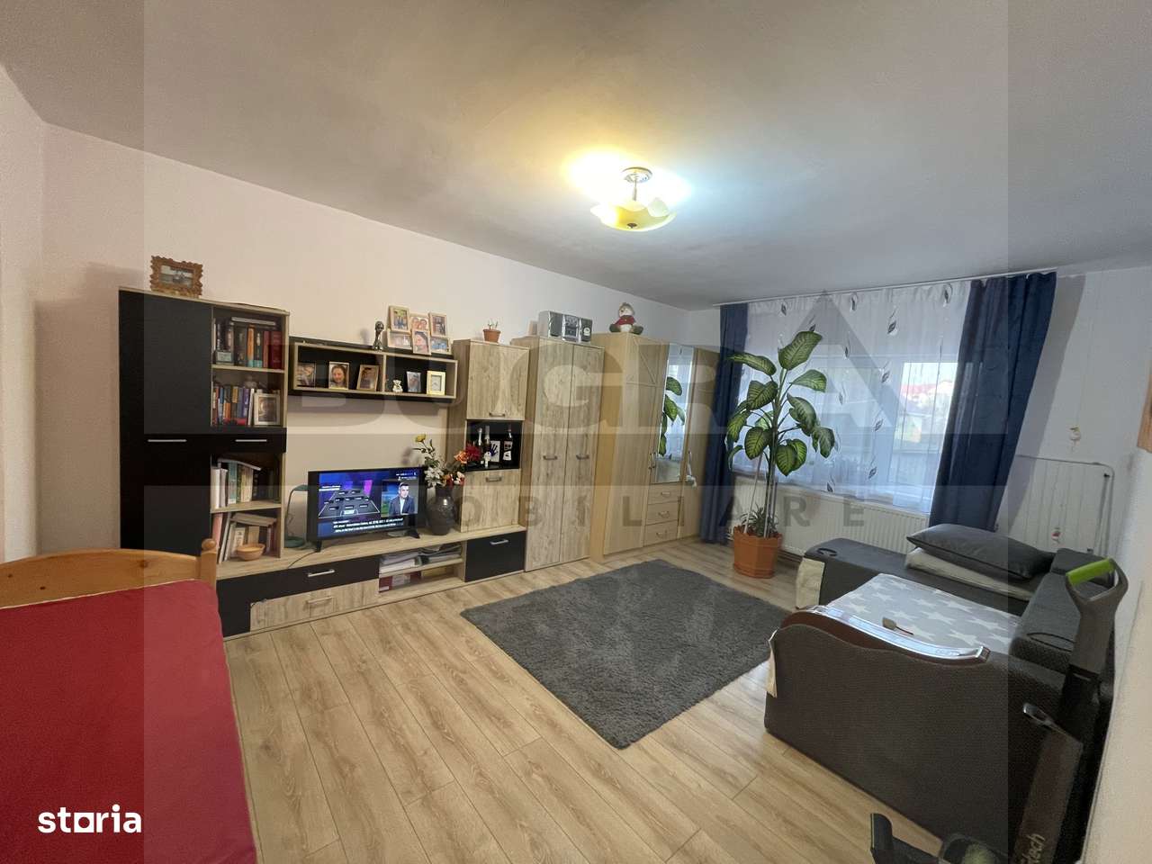 Apartament de 3 camere, decomandat, 74mp, zona Centrala Apahida - Imagine principală: 4/14