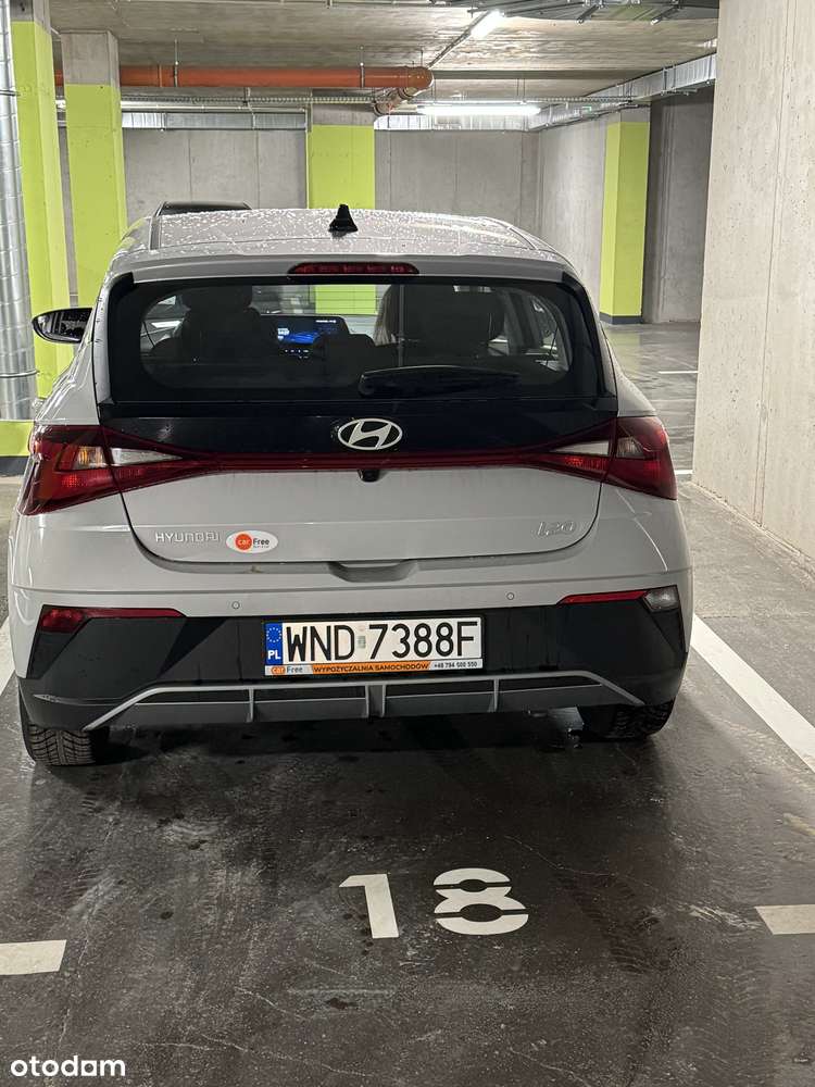 Miejsce w garażu na wynajem w Śródmieściu, 15 m²