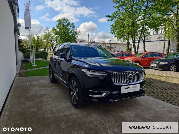 Volvo XC 90 - 8