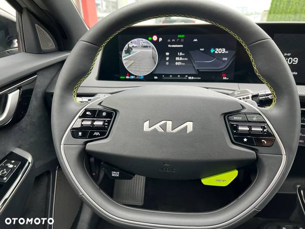 Kia EV6 77.4kWh GT AWD - 28