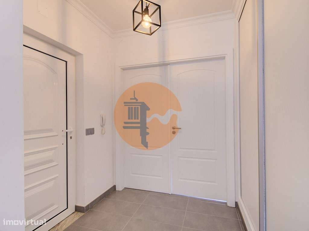 Excecional Moradia de Luxo com 4 Suítes e Piscina em Monte Francisc... - Grande imagem: 5/53