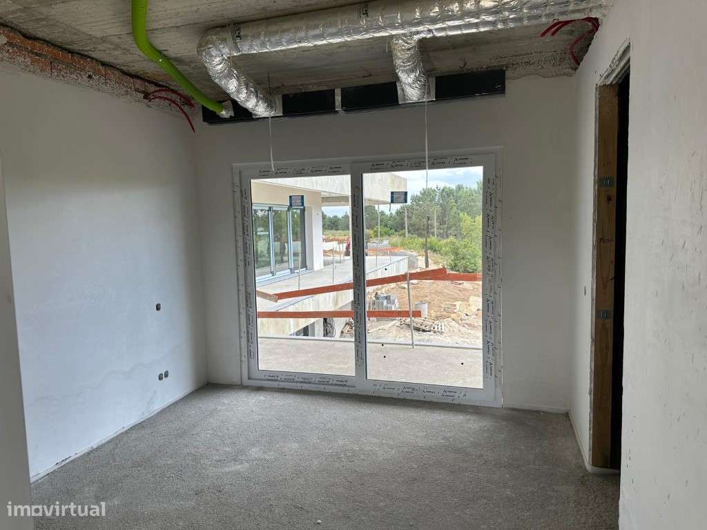 Moradia T5 de Luxo | Vila Alegre, Fernão Ferro-25