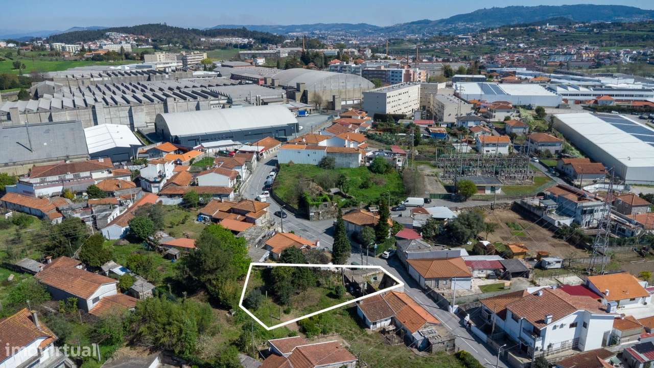 Moradia para Restaurar T3 Venda em Gondar,Guimarães-8