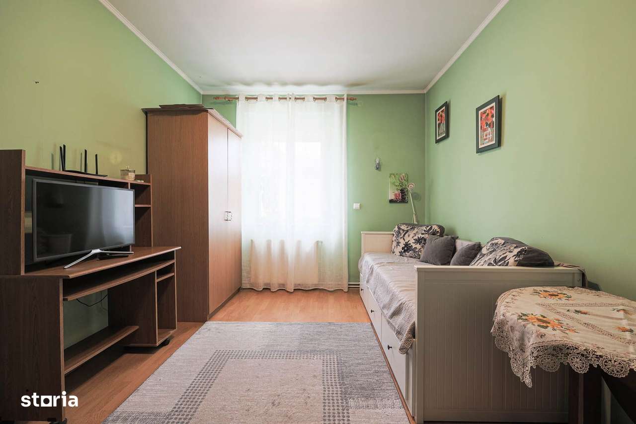 Casă spațioasă cu 4 dormitoare în Nădlac – gata de mutare! - Imagine principală: 4/11