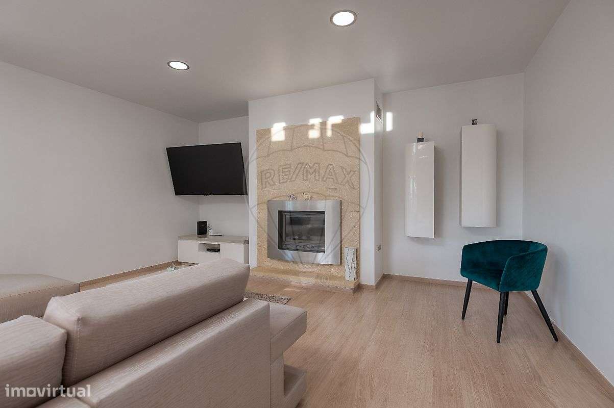 Moradia T4 para venda-11