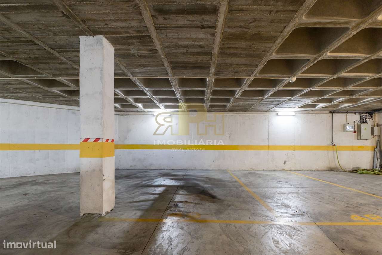 Garagem  Venda em Santarém (Marvila), Santa Iria da Ribeira de Santaré - Grande imagem: 5/8