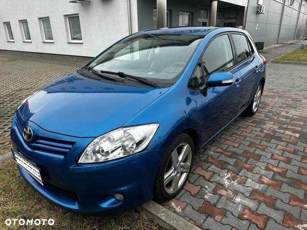 Toyota Auris 1.6 Prestige - 3