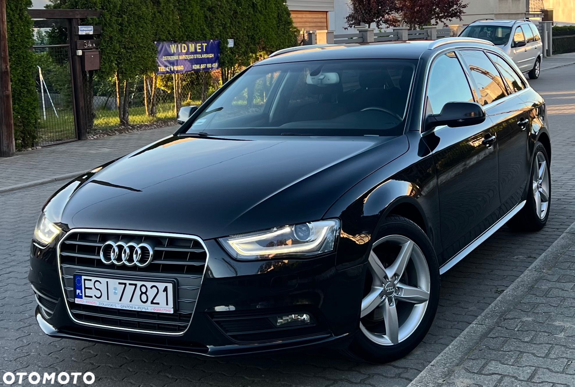 Audi A4 Avant 2.0 TDI DPF Attraction - 1