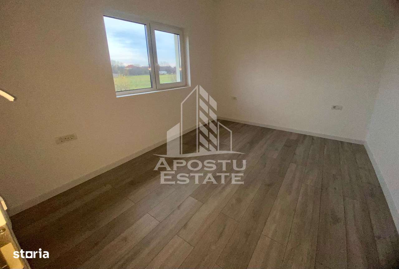 Duplex, 4 camere, centrala proprie, curte, Mosnita Vechie - Imagine principală: 2/8