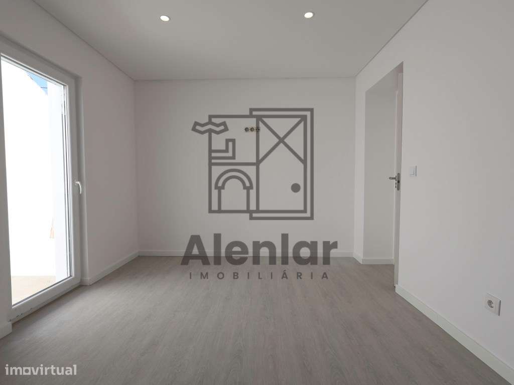 MORADIA NOVA a 10 minutos de ALENQUER-20