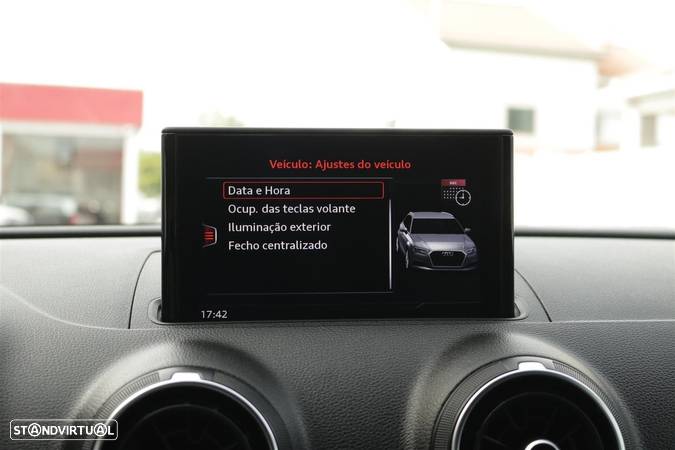 Audi A3 Sportback 1.6 TDI Design - 48