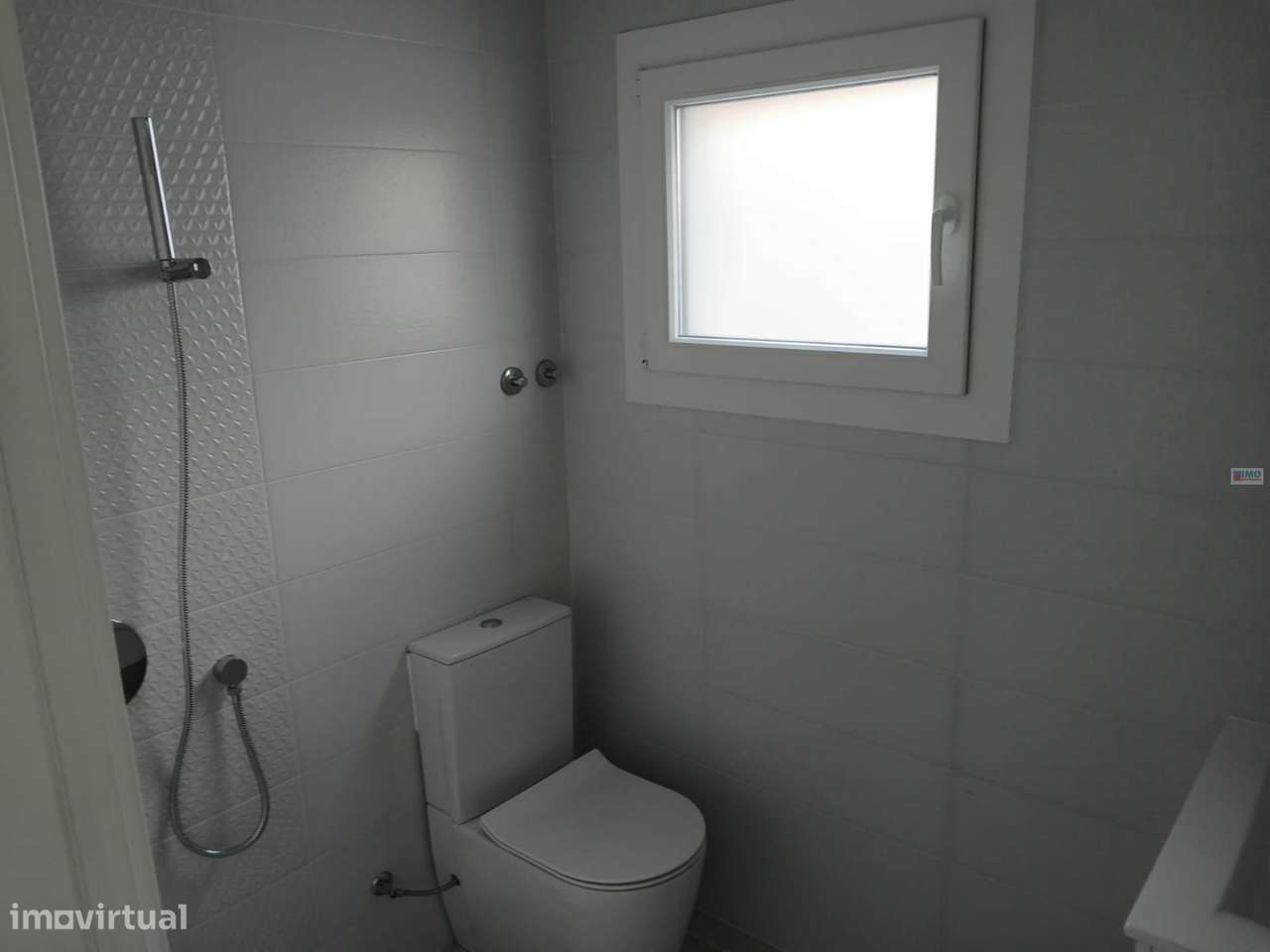 Moradia V4 - Redondos - Fernão Ferro - Grande imagem: 4/16