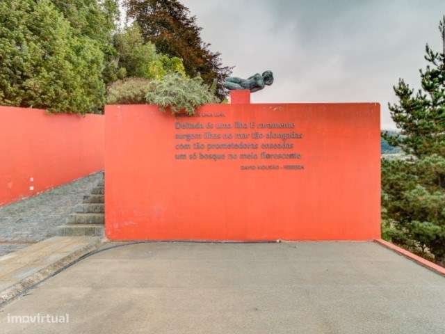 Quinta de Luxo com Duas Moradias e Vista Mar – Um Refúgio Exclusivo no-44