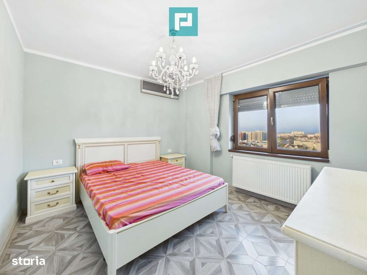 Apartament panoramic cu 3 camere- Intim, Arad - Imagine principală: 3/18