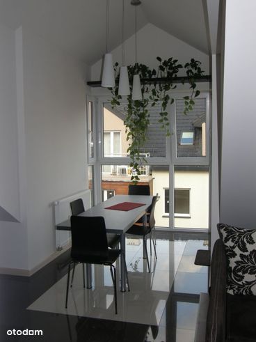 Klimatyzowane mieszkanie 46 m2 (61 m2 po podłodze)