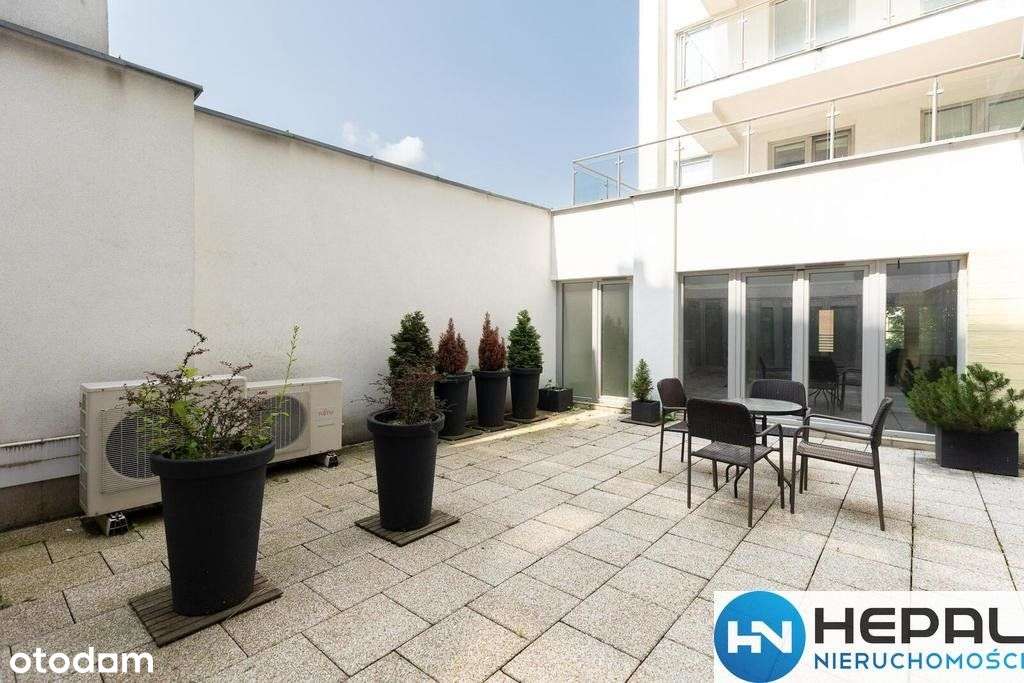 Na sprzedaż lokal po przychodni w centrum Kielc-9