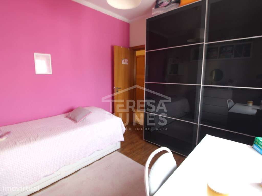 ANDAR DE MORADIA V3 - QUINTA DO CONDE - Grande imagem: 5/23