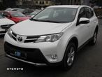 Toyota RAV4 - 1