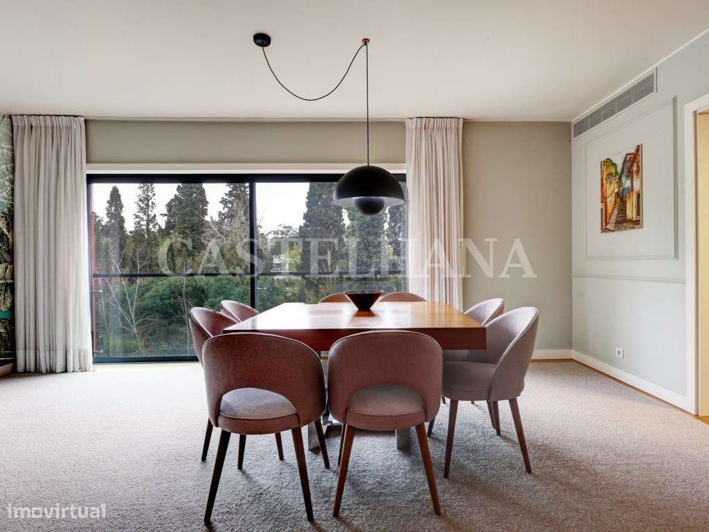 Apartamento T3 com 177 m2 , com 4 lugares de estacionamento e arrec... - Grande imagem: 2/38