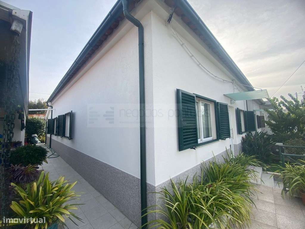 Moradia Térrea T3 - bem localizada-20